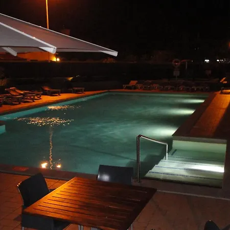 Deluxe Ocean Beauty *